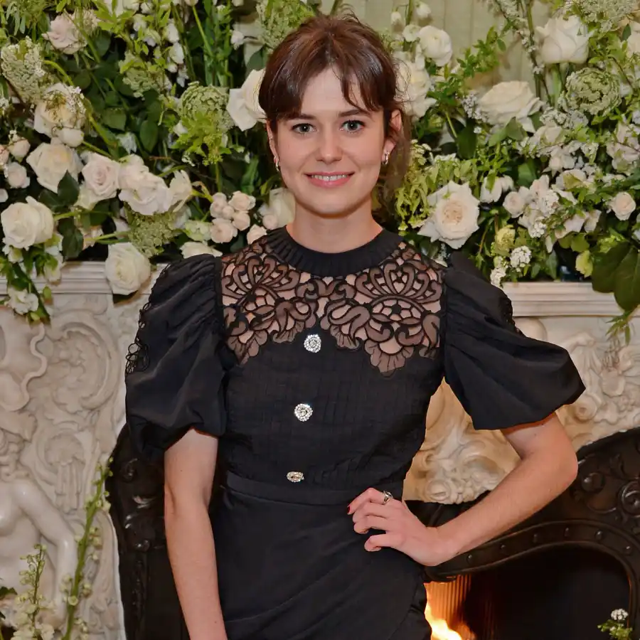 Who Is Alison Oliver 5 Things Know About Joe Alwyn Conversations With Friends Costar