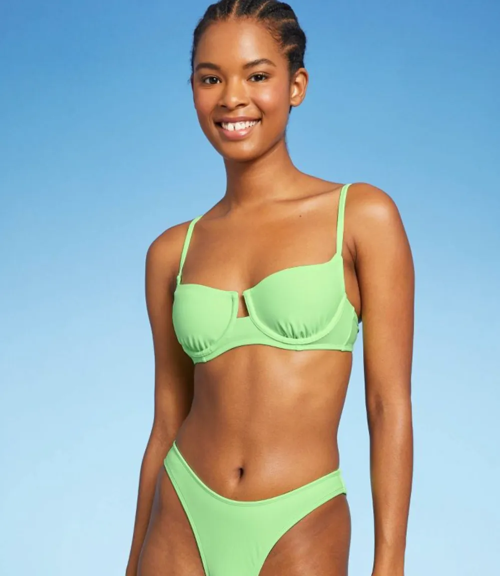 Xhilaration Underwire Bikini Top