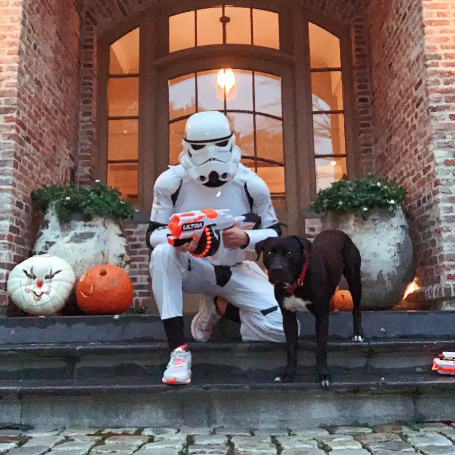 Hottest Celebrity Hunks Cuddling With Their Cutest Pet Puppies