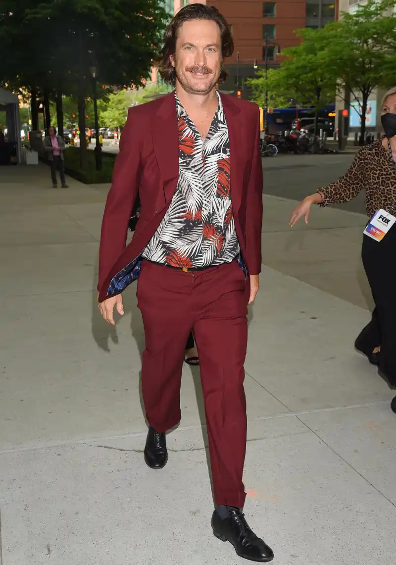 hot pics Oliver Hudson NYC Warner Bros. Television`s `The Cleaning Lady` during upfronts