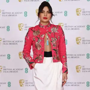 3 Generations Priyanka Chopra Shares Rare Pic Malti After NICU Stay