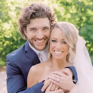 Best Day MLB Kelsey Wingert Marries Casey Linch After Foul Ball Injury