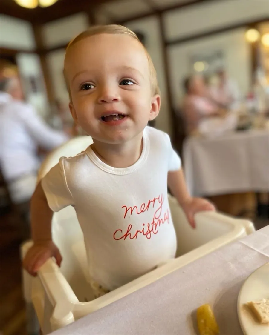 Cecily Philips Donnell Colin Donnell Instagram Guide to the Arrow Cast Children