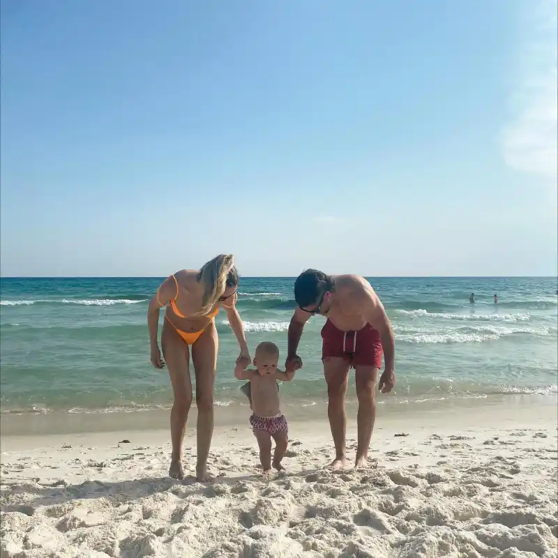 Celeb Families’ 2022 Summer Vacations: Photos
