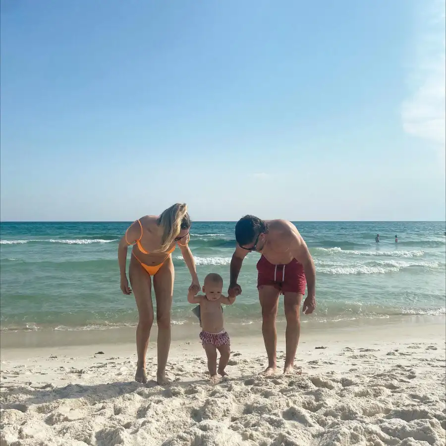 Celeb Families’ 2022 Summer Vacations: Photos