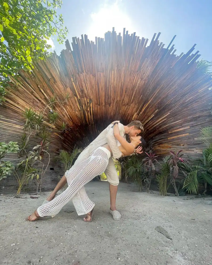 Derek Hough Hayley Erbert Timeline Update