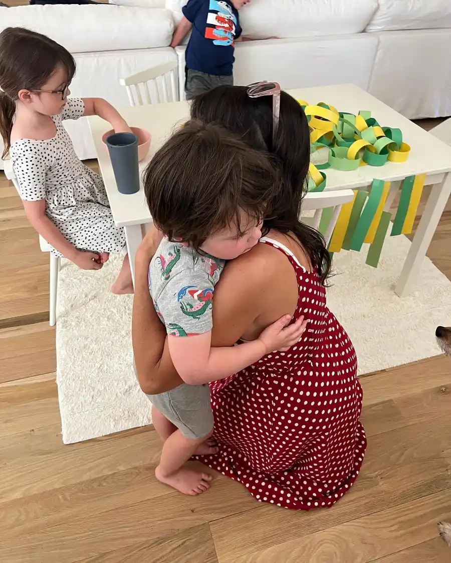 Former Bachelorette Ali Fedotowsky Shares Story of How She Met Her Long-Lost Sister 5