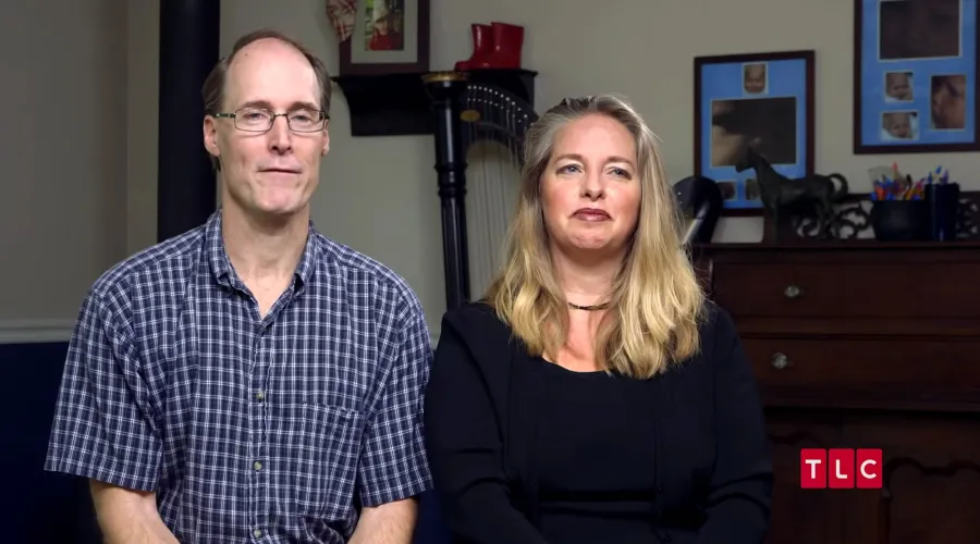 June 2022 03 Welcome to Plathville Kim and Barry Plath Relationship Ups and Downs