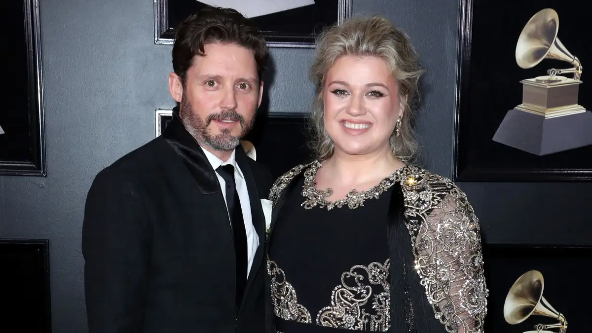 Kelly Clarkson Says Her Huge Divorce From Brandon Blackstock Is Not Easy With Kids