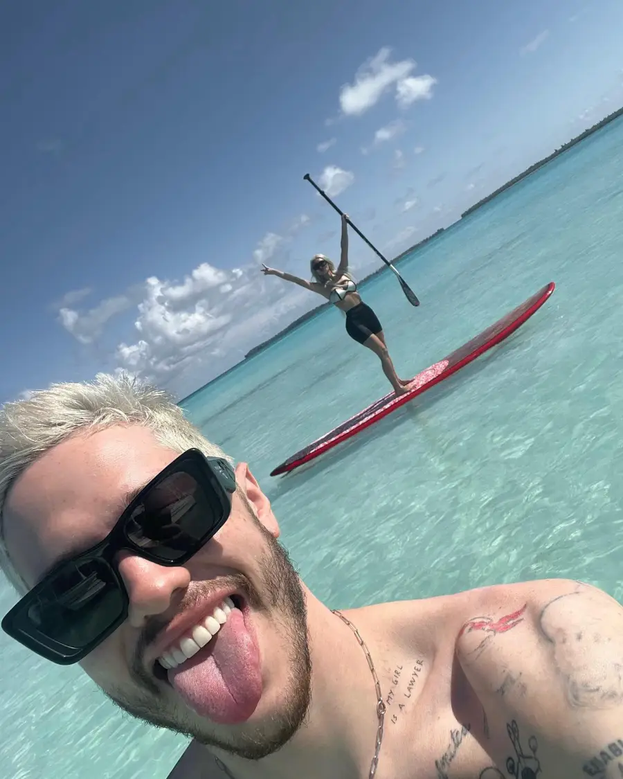 Kim Kardashian Pete Davidson Sexy Beach Photos