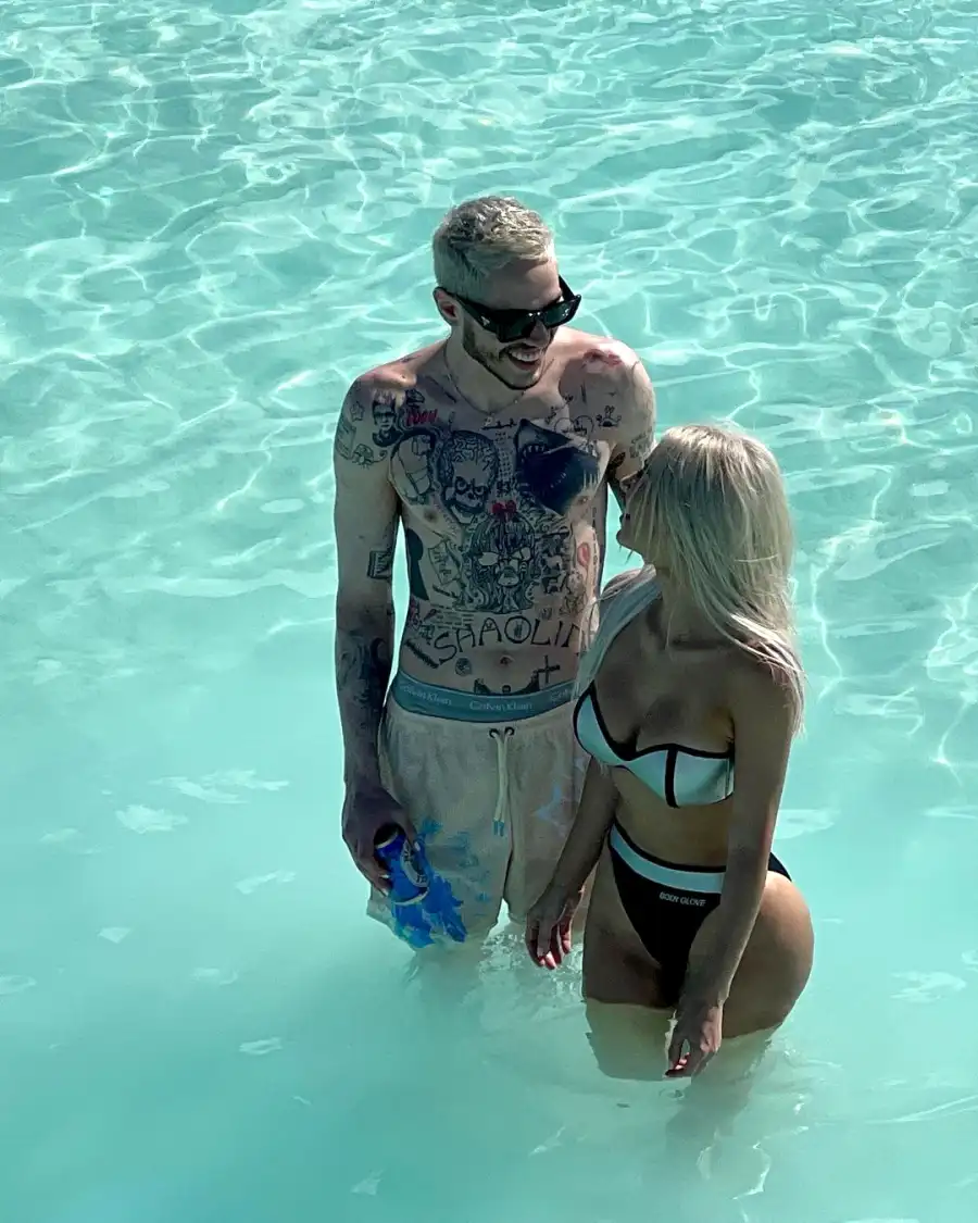 Kim Kardashian Pete Davidson Sexy Beach Photos