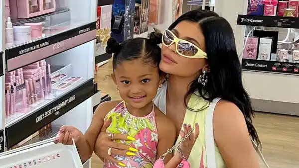 Kylie Jenner Takes Stormi Makeup Shopping Trip Ulta