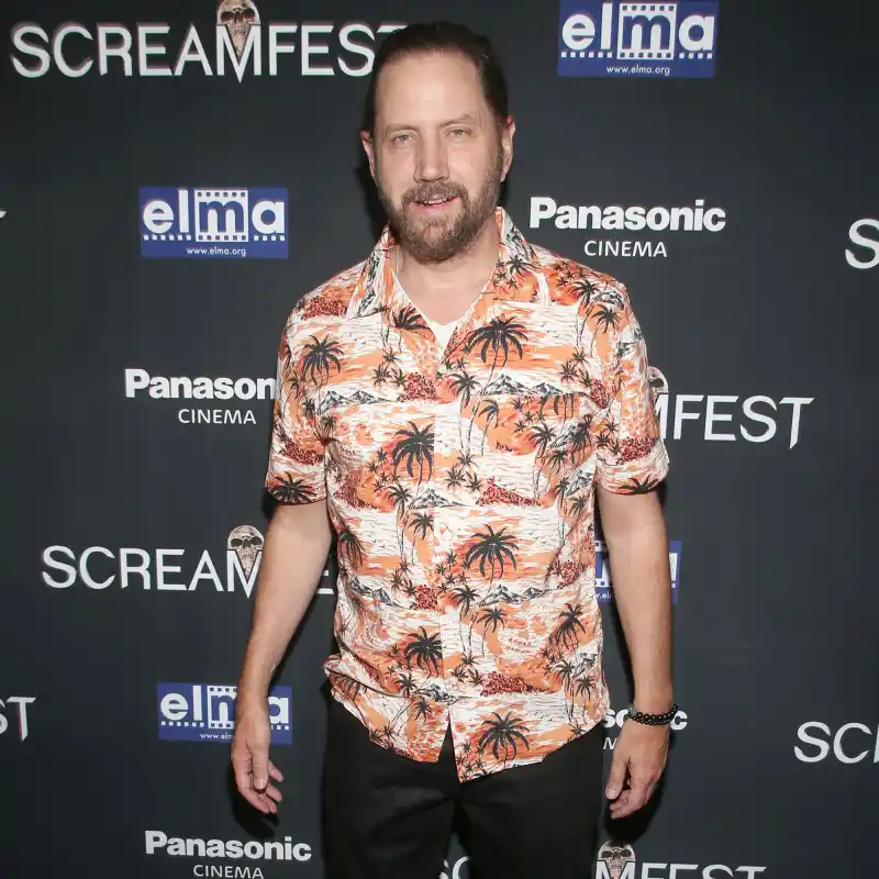 Original Scream Cast Reacts Neve Campbell Exit She Center Jamie Kennedy