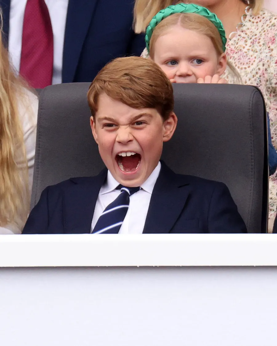 Prince George, Prince Charlotte and Prince Louis Attend Jubilee Pageant With William and Kate: Photos