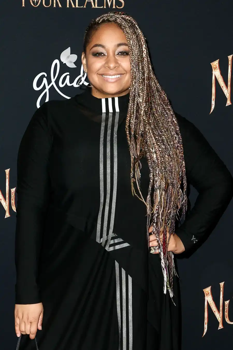 Ready to Sing Again Everything the Princess Diaries Cast Has Said About Reuniting for a 3rd Sequel Film