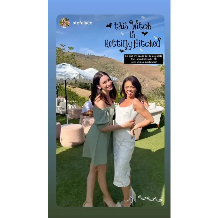 Sarah Hyland Hosts Bridal Shower After Postponing Wells Adams Wedding 13