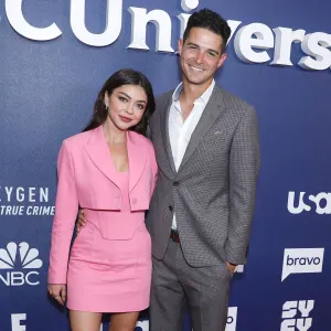Sarah Hyland Hosts Bridal Shower After Postponing Wells Adams Wedding