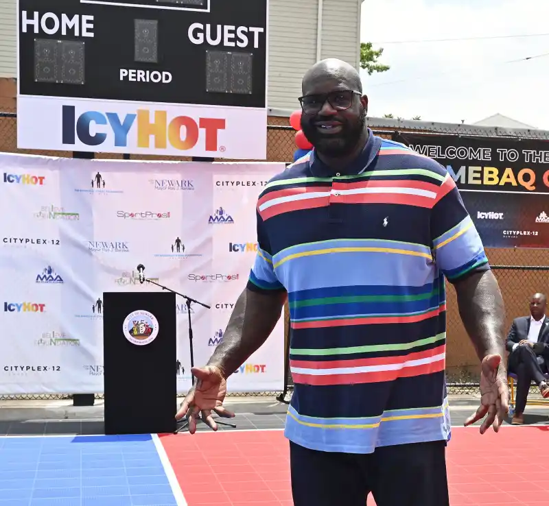 Shaquille O'Neal IcyHot Hot Pics