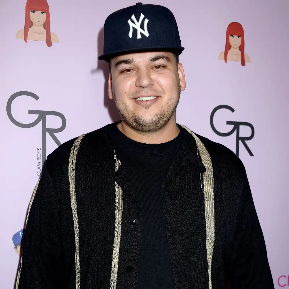 Spotted! Rob Kardashian Was at Khloe&rsquo;s Birthday: See the Proof