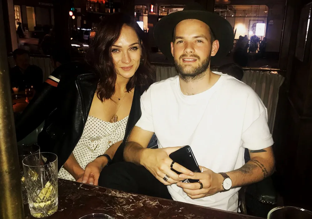 X-Factor&rsquo; Alum Tom Mann&rsquo;s Fiancee Dies Suddenly on Their Wedding Day