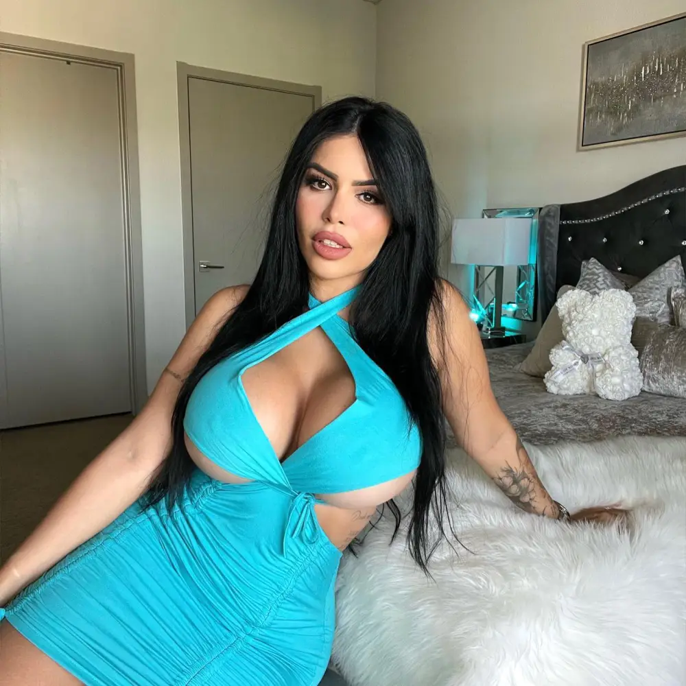 90 Day Fiance&rsquo;s Larissa Dos Santos Lima Recalls &lsquo;Botched&rsquo; Plastic Surgery: I &lsquo;Was Embarrassed to Speak Out&rsquo;