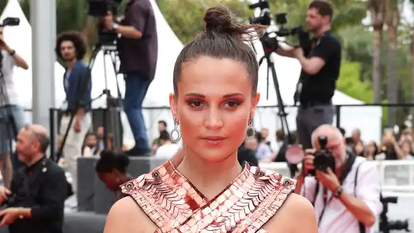 Alicia Vikander