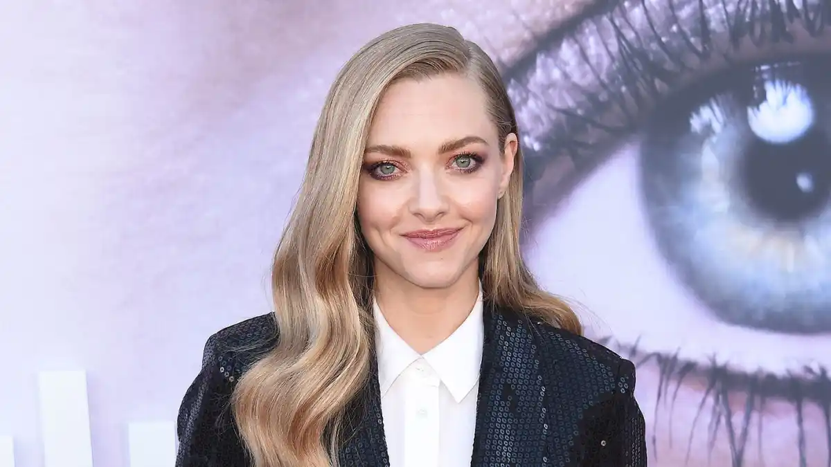 Amanda Seyfried Celebrates Her Dog Finn's Final Chemotherapy Session After Tumor