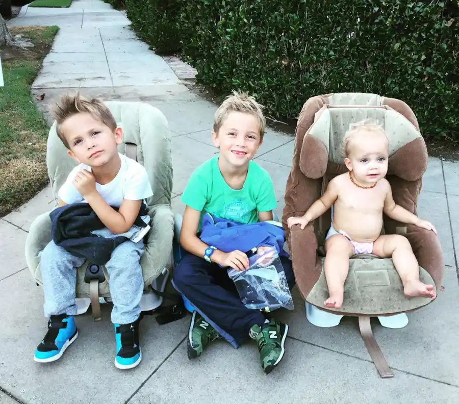 Oliver Hudson and Wife Erin Barlett's Family Album With 3 Children