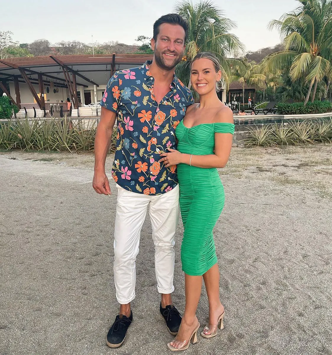 Bachelor Alum Chris Bukowski and Girlfriend Anna Redman Are Engaged