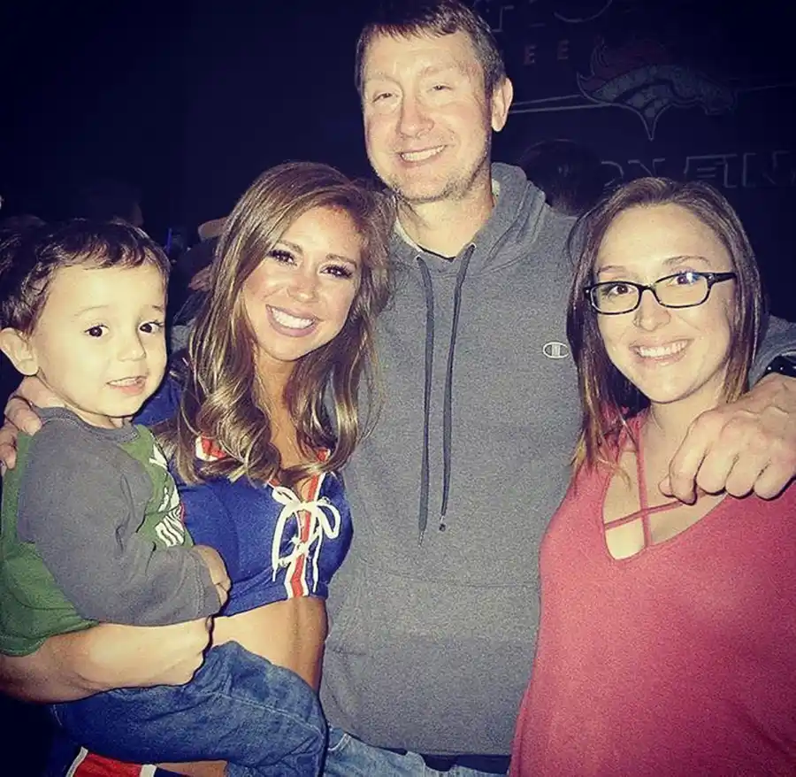 Bachelorette Gabby Windey Family Guide Meet Her Parents Grandpa John More