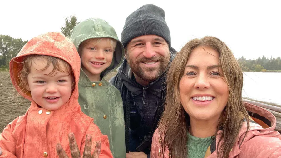 Bachelorettes Jillian Harris Sweetest Family Moments With Husband 3 Kids
