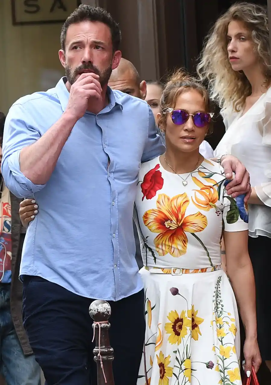Ben Affleck and Jennifer Lopez Hold Hands as Paris Honeymoon Continues Post-Wedding: See Photos