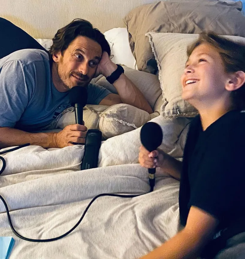 Oliver Hudson and Wife Erin Barlett's Family Album With 3 Children