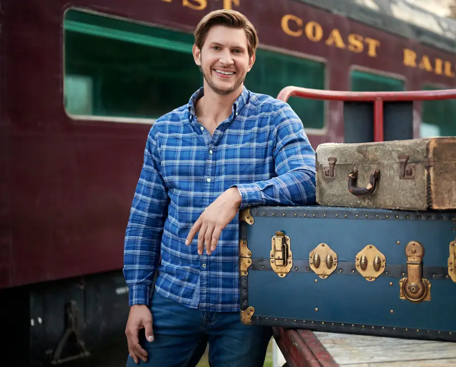 Chesapeake Shores Casts Dating History Inside the Hallmark Channel Stars Love Lives