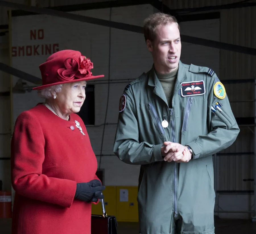 Prince William's Funniest Quotes queen and prince william