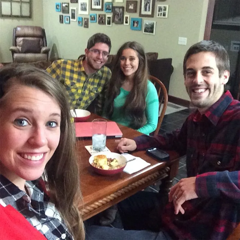 2014 Inside Jill Duggar and Jessa Duggar Sibling Relationship Through the Years