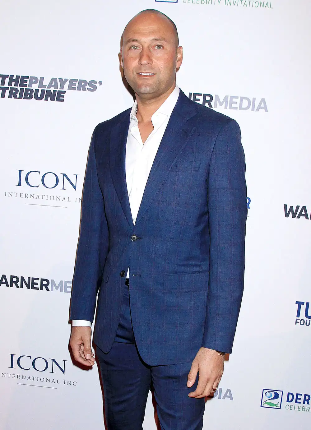 Derek Jeter Finally Addresses Rumor He Gave Gift Baskets to 1-Night Stands