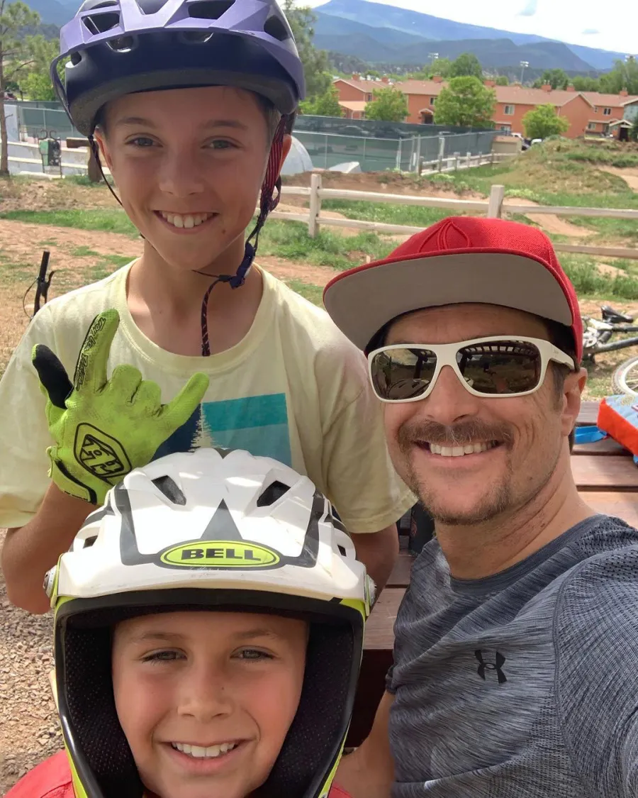 Oliver Hudson and Wife Erin Barlett's Family Album With 3 Children