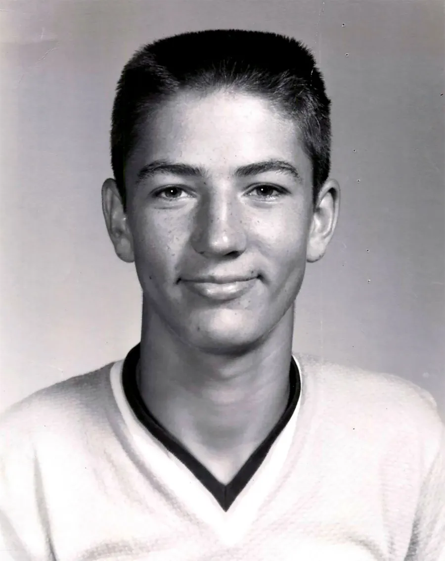Duck Dynasty: Pre-Beard Family Photo Album Phil yearbook