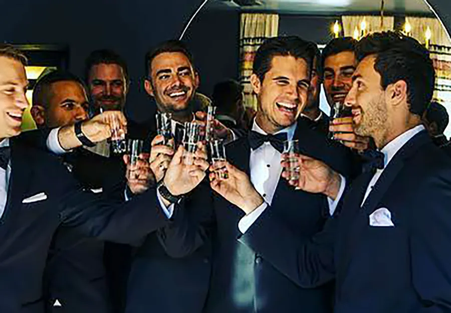 Inside Italia Ricci and Robbie Amell’s Traditional Italian Wedding shota