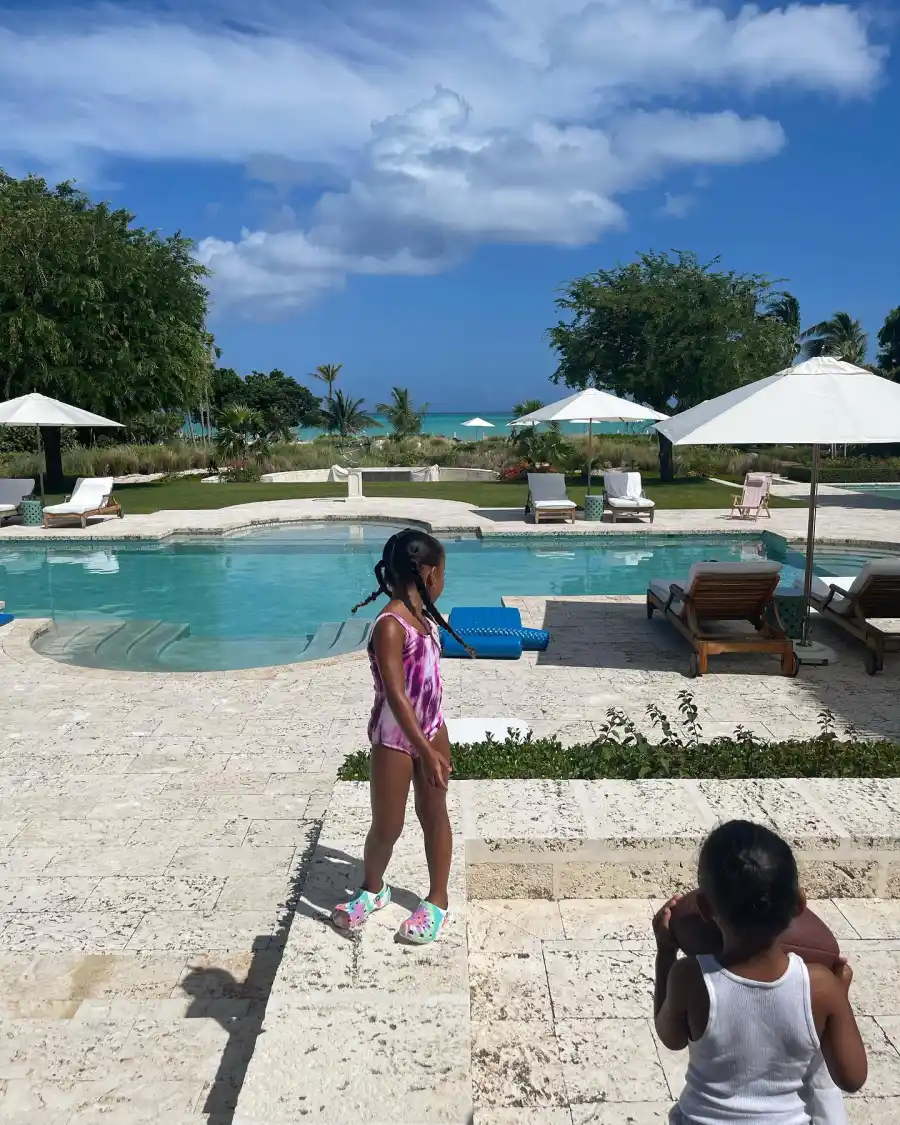 Inside Khloe Kardashian’s Dreamy Vacation With Kim Kardashian, Rob Kardashian, More: Photos From 'Kamp Koko'