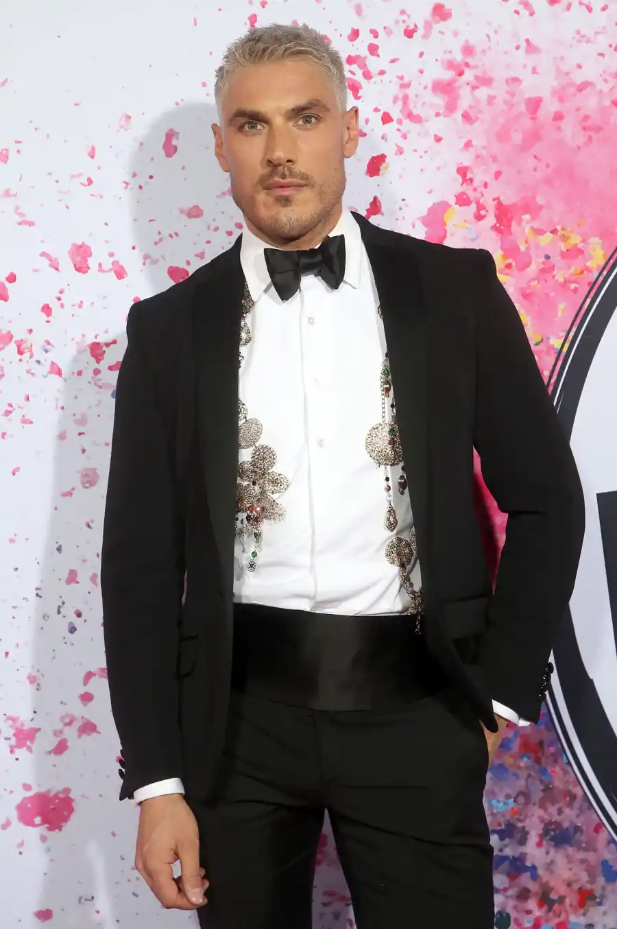 Jennifer Lopez and Ben Affleck Are Married: Vanessa Bryant Hoda Kotb and More Stars React