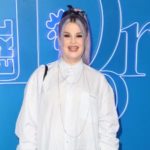 Kelly Osbourne Gives Birth