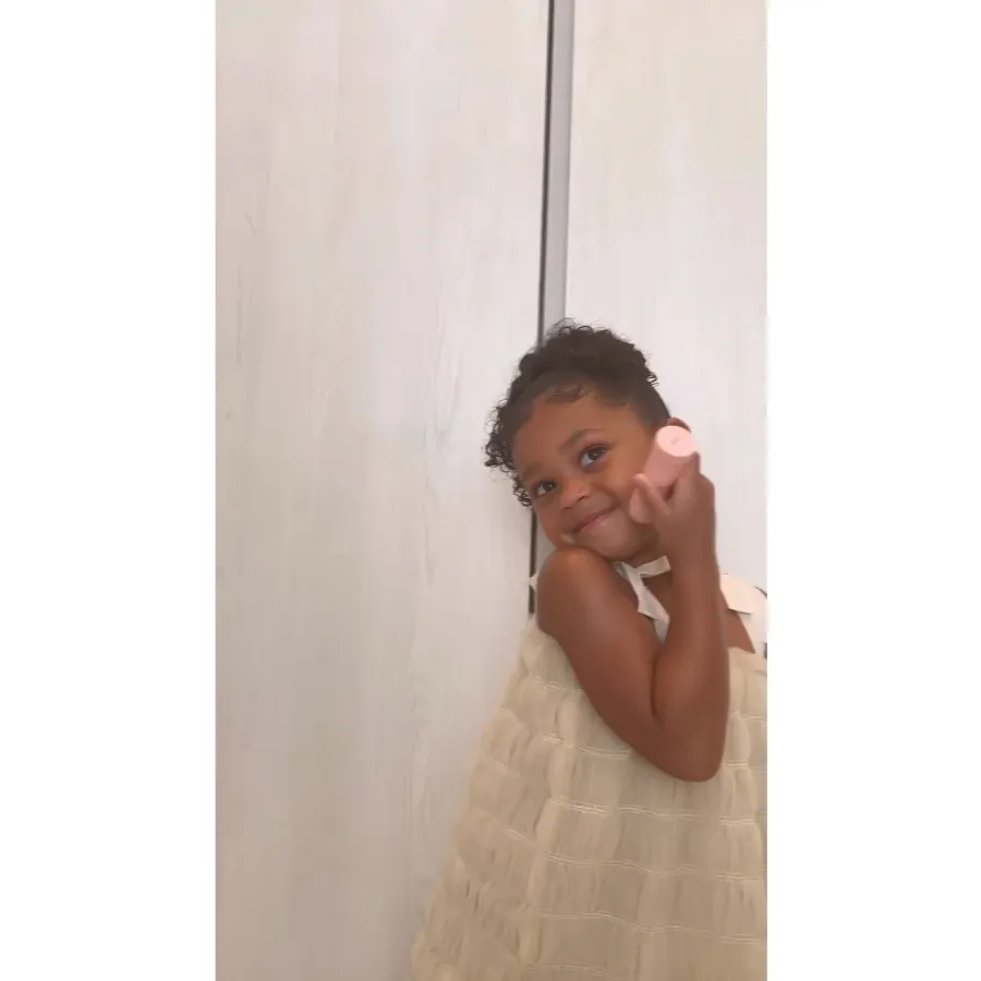 Kylie Jenner Gives Rare Glimpse of Baby Son During Nursery Tour 8