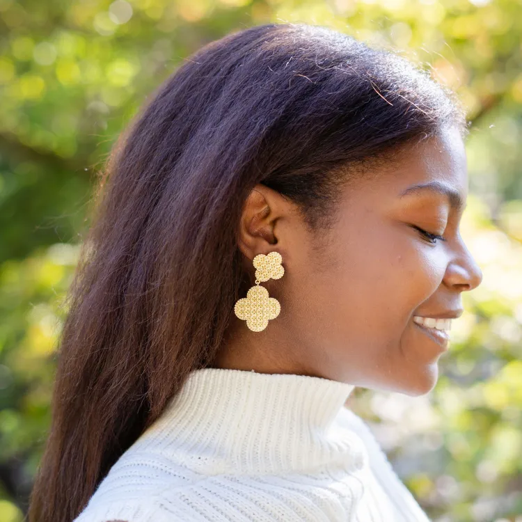 gold earrings