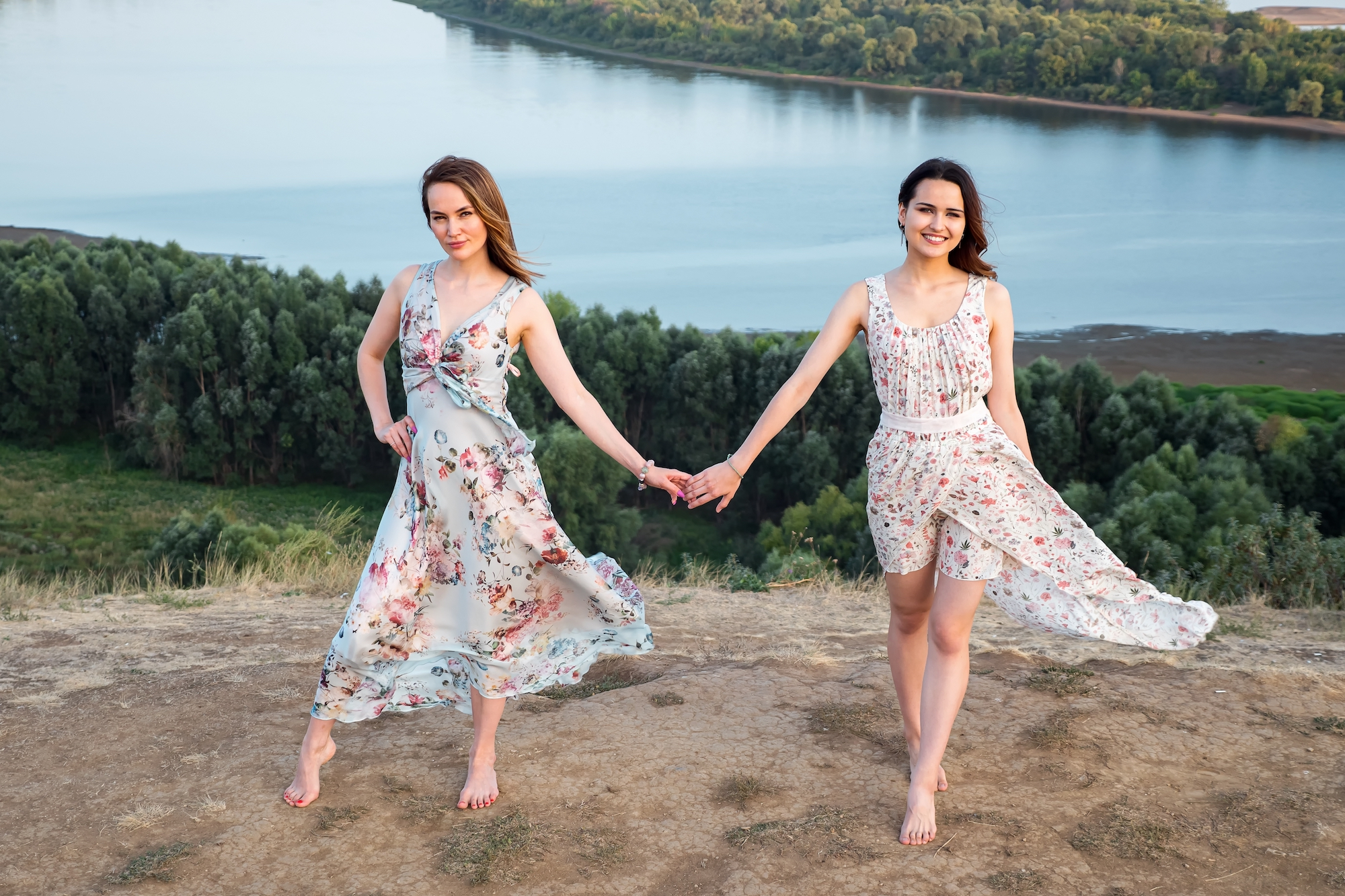 Loose-Summer-Dresses-Stock-Photo