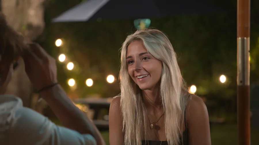 Emelye Ender Meet the Cast of Amazon Prime Video Forever Summer Hamptons 11