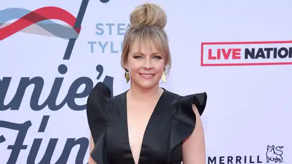 Melissa Joan Hart Wears 21 Year Old Dress Fourth July