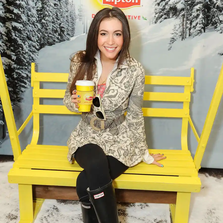 OTH Stars Rally Around Bevin After Husband Death Sophia Bush More Kate Voegele