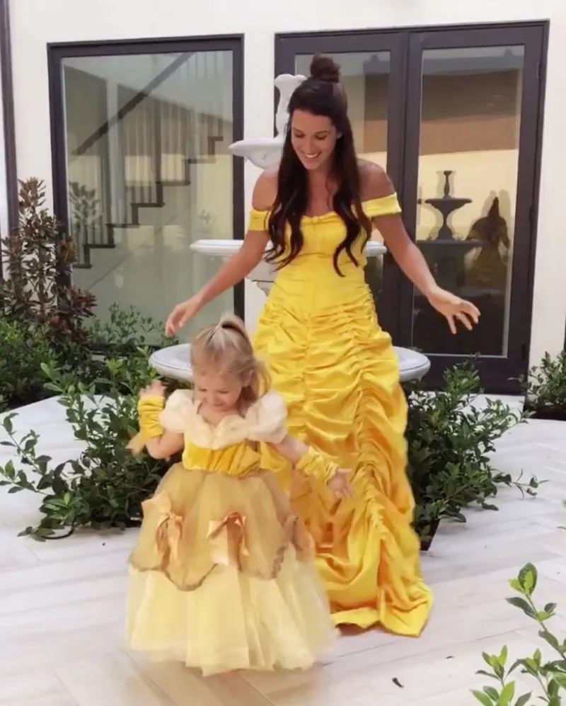 Jade Roper and Tanner Tolberts Family Album With Their 3 Kids: See Photos of the Bachelor Couples Brood